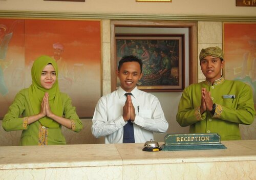 Bumi Wiyata Hotel, Book Hotel Hotels in Depok with Breakfast, Breakfasts
