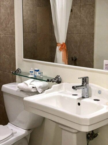 Express Mision Df - Zona Rosa, Book Hotel Hoteller i Mexico DF med parkering, Parkering
