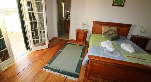 Quinta Do Ribeirinho, Rezerwuj Pensjonat Hotele w Gaviao z basenem, Basen