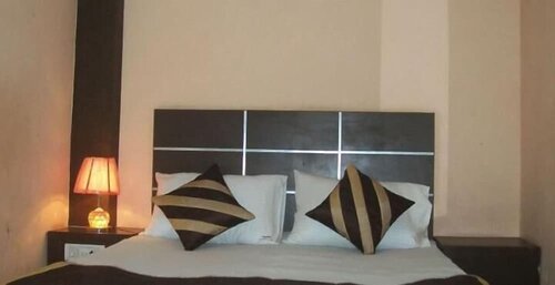 Anmol Hotel Private Limited, Забронировать Отель Отели Нью-Дели с парковкой, Парковка