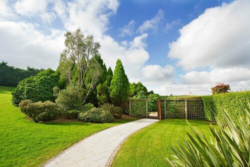 La Mon Hotel & Country Club, Забронировать Отель Отели Castlereagh 4 звезды, 4*