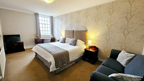 Stoke Lodge Hotel, Book Hotel 3-stjernede hoteller i Merseyside, 3*