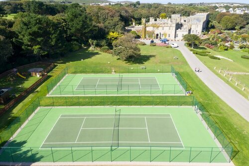 Tregenna Castle Estate, Book Ferieresort Hoteller i St Ives med parkering, Parkering