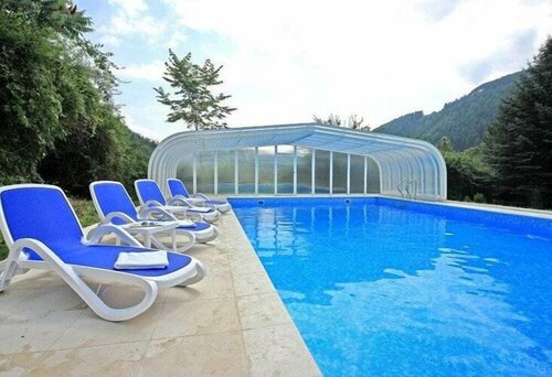 Hotel & Camping Gisser, Забронировать Кемпинг Отели План-де-Коронес с питанием, Пансион