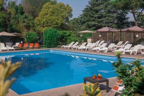 Quality Hotel Rouge et Noir, Prenota Hotel Hotel a Lazio con piscina, Piscina