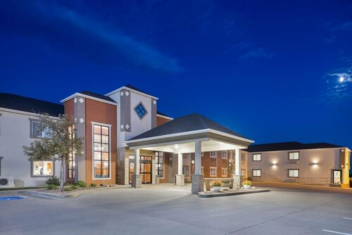 Baymont Inn And Suites Oacoma, Buchen Sie Hotel Oacoma South Dakota