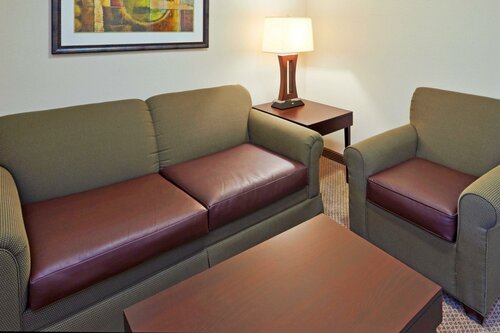 Holiday Inn Hotel & Suites Waco Northwest, an IHG Hotel, Buchen Sie Hotel Waco 