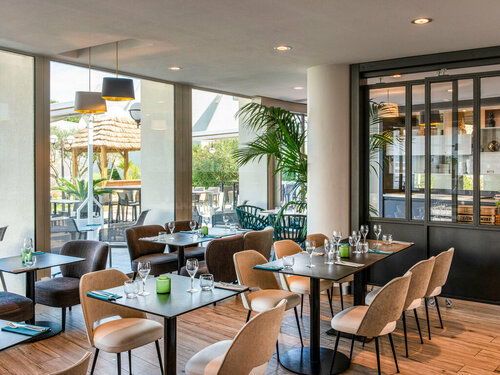 Novotel La Grande Motte Golf, Rezervovat Hotel Business hotely v Camargue, 4* 5*