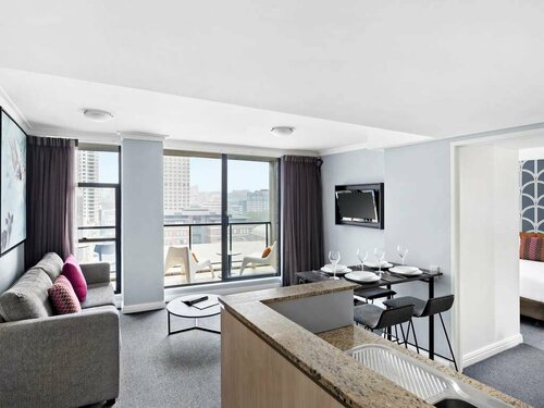 Mantra Sydney Central, Забронировать Отель Отели Сиднея с парковкой, рядом с Сиднейский аквариум, Парковка