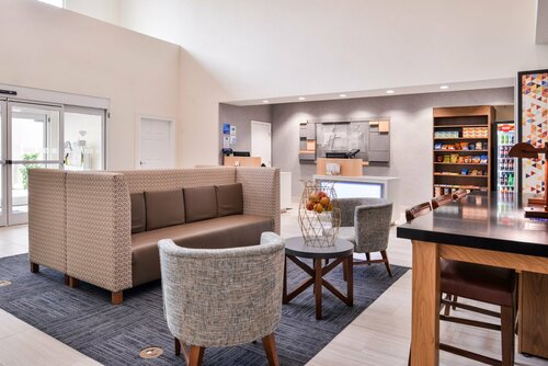 Holiday Inn Express Tampa N I-75 - University Area by IHG, Забронировать Отель Отели Темпл-Террас с завтраком, Завтраки