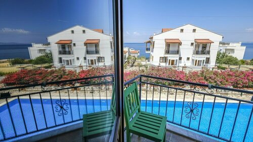 Karaburun Konak Hotel, Book Hotel Hoteller i Karaburun med pool, Swimmingpool