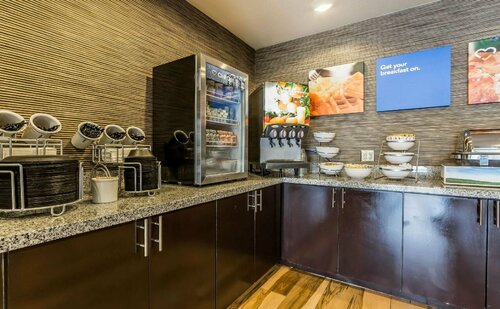 Comfort Inn & Suites Newcastle - Oklahoma City, Buchen Sie Hotel Newcastle Oklahoma