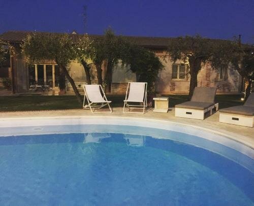 Aulivo B&B, Брондау Таңертеңгі аспен бірге түндеу Seravezza қаласындағы жүзу бассейні бар қонақ үйлер, Жүзу бассейні