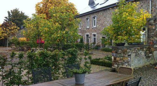 B&B Le Tapis Rouge, Rezervovat Penzión se snídaní Vielsalm 