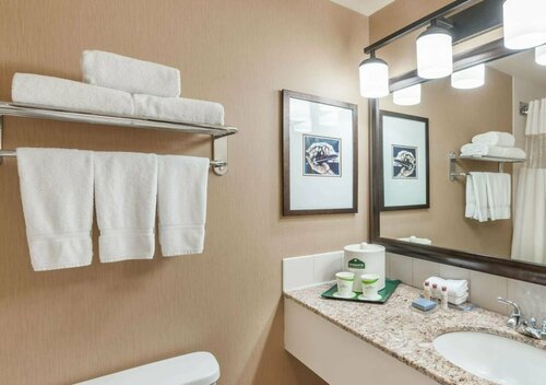 Wingate by Wyndham - Edmonton West, Book Hotel Southeast Edmonton 