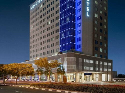 Novotel Bur Dubai - Healthcare City, Забронировать Отель Бур-Дубай Дубай, рядом с Крик-парк