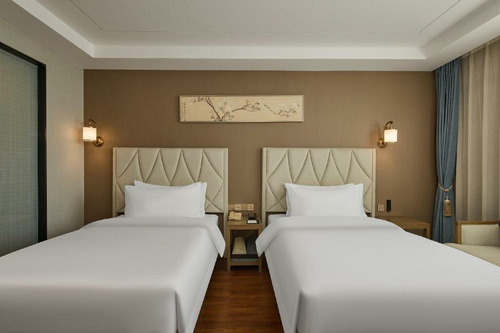 Suzhou Youngor Central Hotel