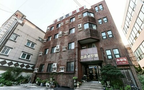 Pohang Haedodong Geumho, Забронировать Отель Пхохан провинция Кёнсан-Пукто