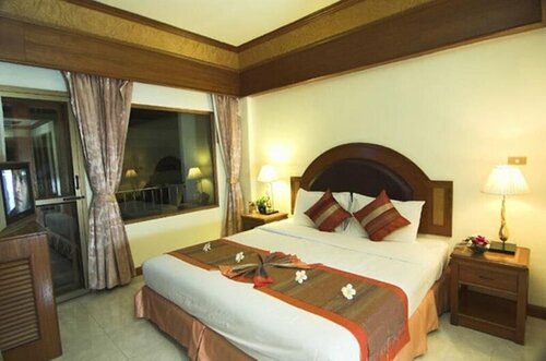 PS Hotel Phuket Patong - SHA Plus, Забронировать Отель Недорогие отели Патонг-Бич, рядом с Больница Патонга, недорого