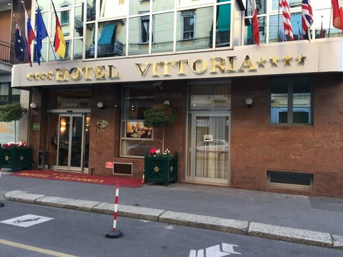 Hotel Vittoria, Book Hotel P. Vittoria Milano