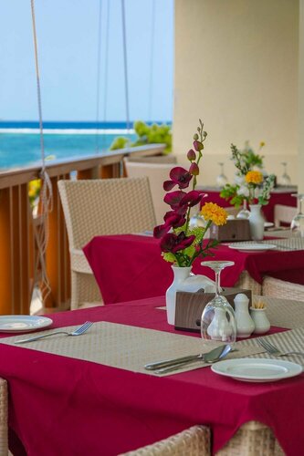 Rehendhi Villa, Boek Villa Vakantiehuizen in Kaafu Atoll, Cottage