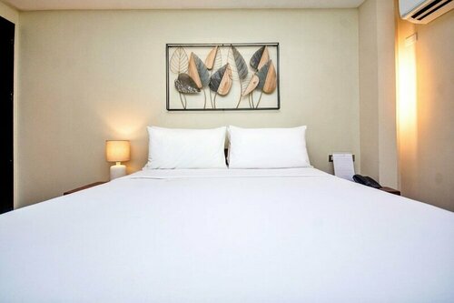 Serene La Playa Boracay, Book Hotel 3-stjernede hoteller i Balabag, 3*