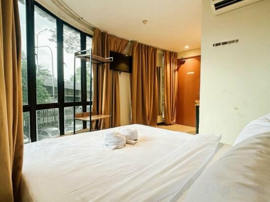 Swing & Pillows - Sentul Jalan Ipoh Kuala Lumpur