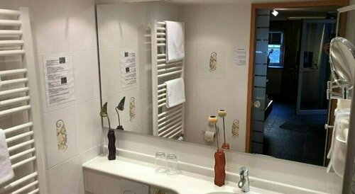Logis Gourmet & Relax Hotel De La Sure, Prenota Hotel Esch-sur-Sure 