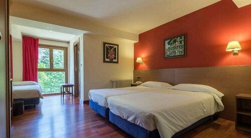 Snö Hotel Candanchú, 预订 青年旅舍 坎丹奇奥 Valles Occidentales Natural Park