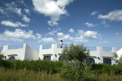 Baia Delphis Resort, Забронировать Курортный отель Отели Васто 4 звезды, 4*