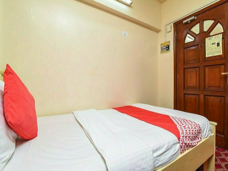 City Hotel by Oyo Rooms