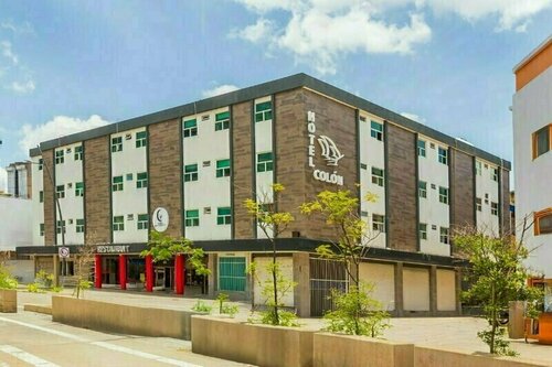 Capital O Hotel Colon Express Guadalajara, Забронировать Отель Гвадалахара Халиско, рядом с Guadalajara Wax Museum
