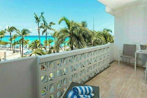 Royal Islander Club Resort La Plage, Prenota Resort Maho San Martino