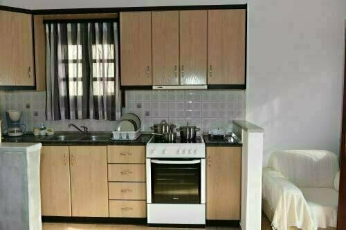 Lefteris House