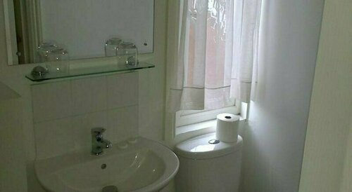 Salamander Guest House, Забронировать Гостевой дом Стратфорд-апон-Эйвон Уорикшир, рядом с Garden of Remembrance