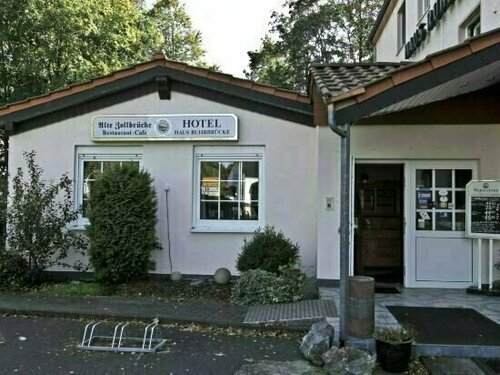 Hotel Restaurant Haus Ruhrbrücke, Забронировать Отель Фрёнденберг Унна