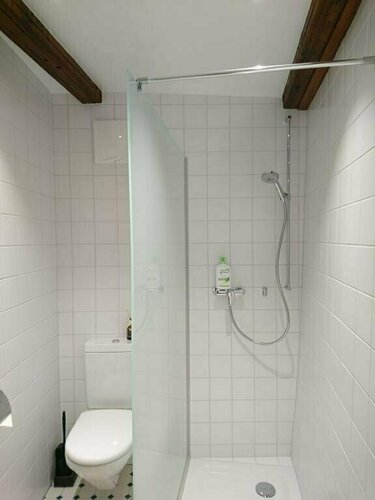 B&B Burignon, Book Bed and Breakfast Hoteller i Vaud med parkering, Parkering