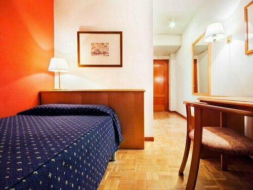 Hotel Alcarria, Book Hotel Hoteller i Castilla-La Mancha med parkering, Parkering