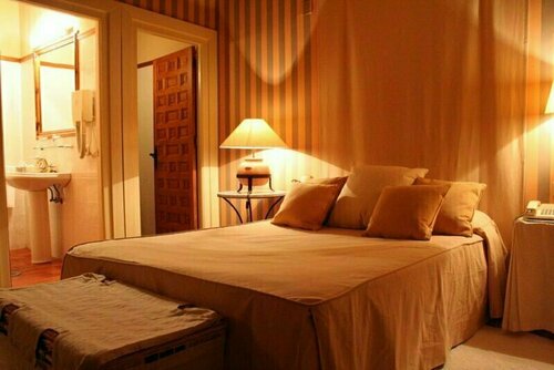 El Hotel De La Villa, Забронировать Вилла Коттеджи Сеговии, Коттедж