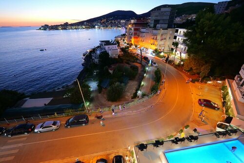 Hotel Vola, Rezerwuj Hotel Hotele w Saranda z Basenem, Basen