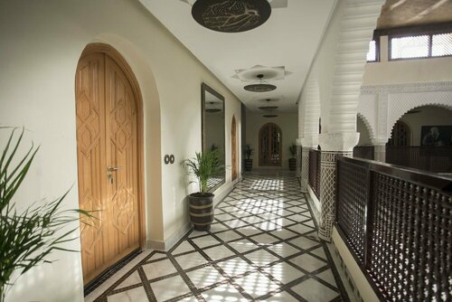 Palais Dar Si Aissa ALL-SUITES, Забронировать Отель Отели Марракеша с бассейном, рядом с Сад Секрет, Бассейн
