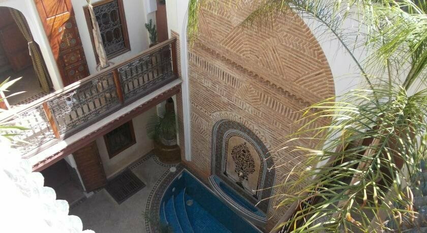 Riad Bonheur