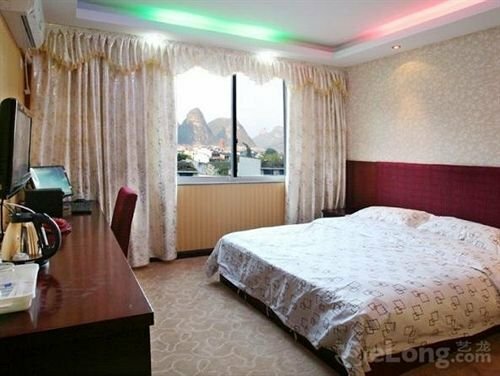 Yangshuo Hao Ting Business Hotel, Забронировать Отель Яншо Гуанси, рядом с Yangshuo Double Beach