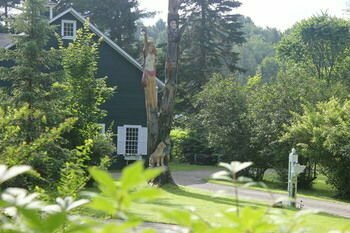 Lee Farm Inn, Book Farm Stay Stanstead Eastern Townships