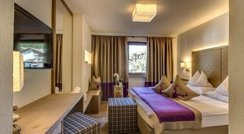 Verwöhnhotel Wildspitze, Boek Hotel Hotels in Tirol met parkeren, Parkeren
