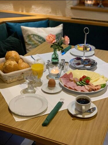 Zur Ulme, Reserva ahora Hotel Ebersberg Alta Baviera