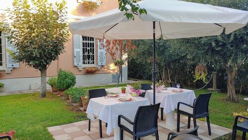 Villa Liberty B&B, Забронировать Отель «постель и завтрак» Фано Побережье Марке