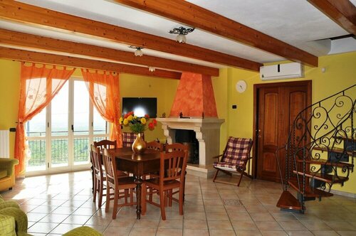 Casa Vacanze Uliveto, Брондау Қонақ үй Avella қаласындағы жүзу бассейні бар қонақ үйлер, Жүзу бассейні