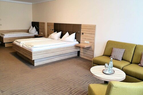 Pension Straßhof, Book Hotel Hoteller i Upper Bavaria med morgenmad, Morgenmad