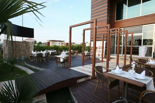 dovsOtel, Boek Hotel Manisa 